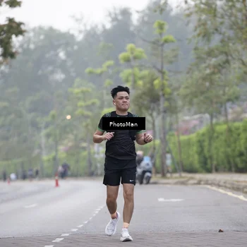 Runner Photo 8287121