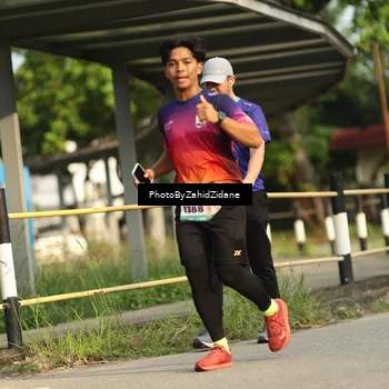 Runner Photo 8287135