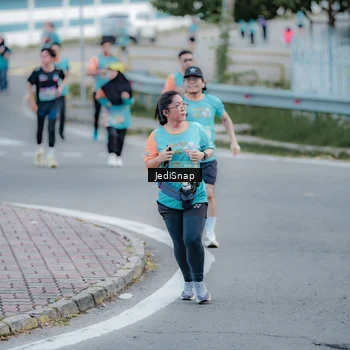 Runner Photo 8287285