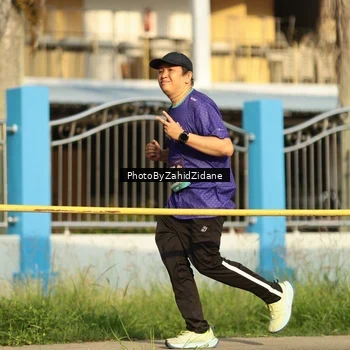 Runner Photo 8287380
