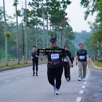 Runner Photo 8287398