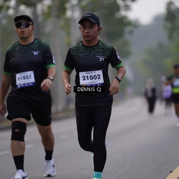 Runner Photo 8287417