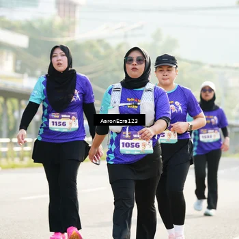 Runner Photo 8287472