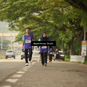 Runner Photo 8287473