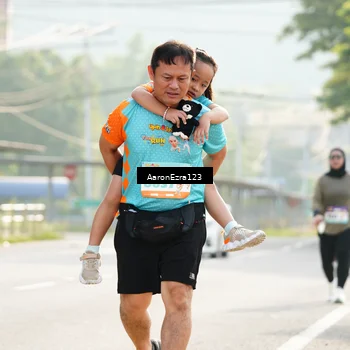 Runner Photo 8287566