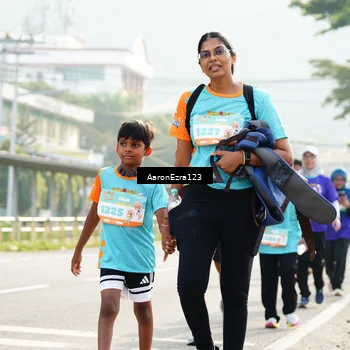 Runner Photo 8287788