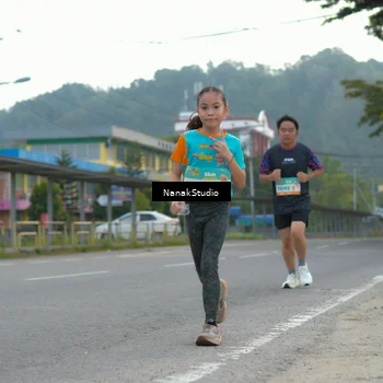 Runner Photo 8287899