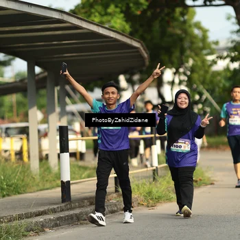 Runner Photo 8287936