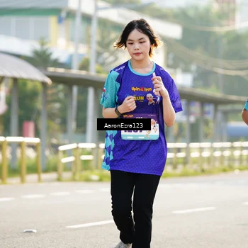 Runner Photo 8288002