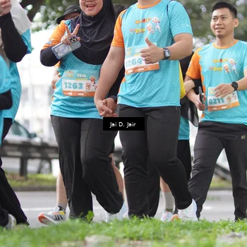 Runner Photo 8288012