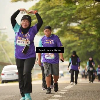 Runner Photo 8288024