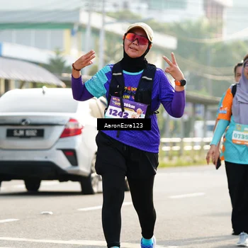 Runner Photo 8288039