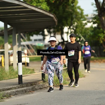 Runner Photo 8288058