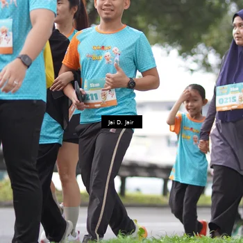 Runner Photo 8288204