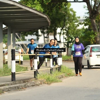 Runner Photo 8288386