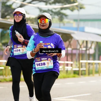 Runner Photo 8288408