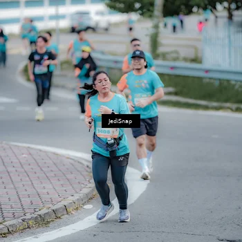Runner Photo 8288419
