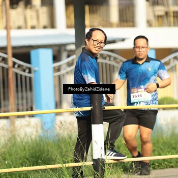 Runner Photo 8288436