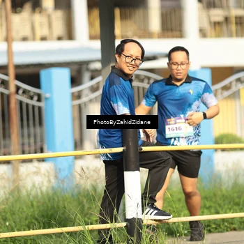 Runner Photo 8288449