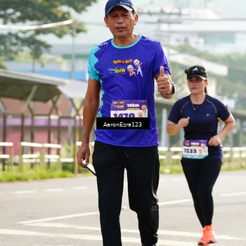 Runner Photo 8288538