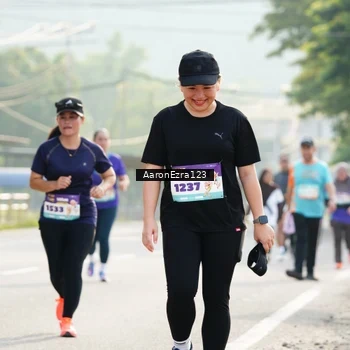 Runner Photo 8288541