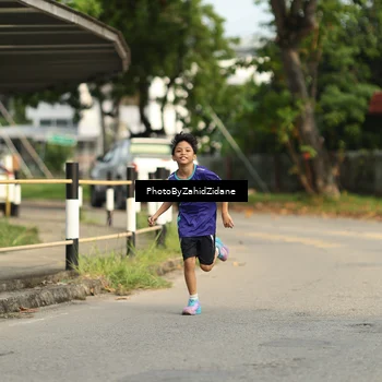 Runner Photo 8288551