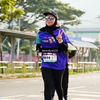 Runner Photo 8288605