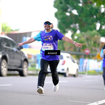 Runner Photo 8288637