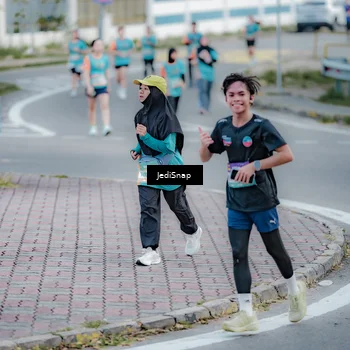 Runner Photo 8288697