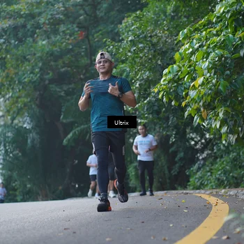 Runner Photo 8288699