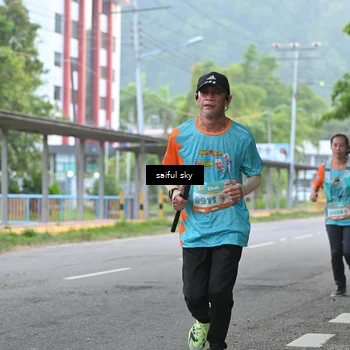 Runner Photo 8288732