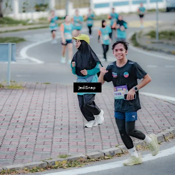 Runner Photo 8288743