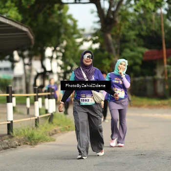 Runner Photo 8288751