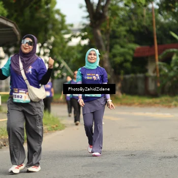 Runner Photo 8288757