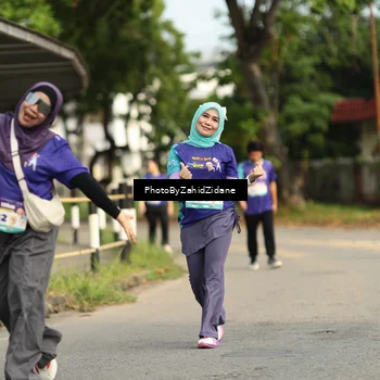 Runner Photo 8288779