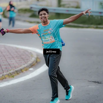 Runner Photo 8288792