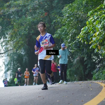 Runner Photo 8288793