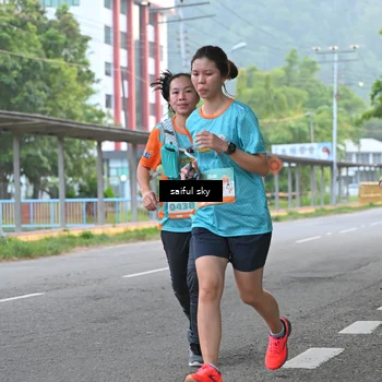 Runner Photo 8288799
