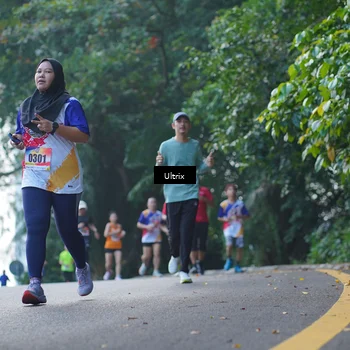Runner Photo 8288800