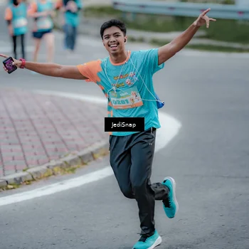 Runner Photo 8288820
