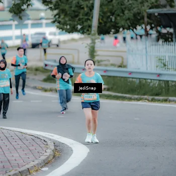 Runner Photo 8288849
