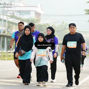 Runner Photo 8288873