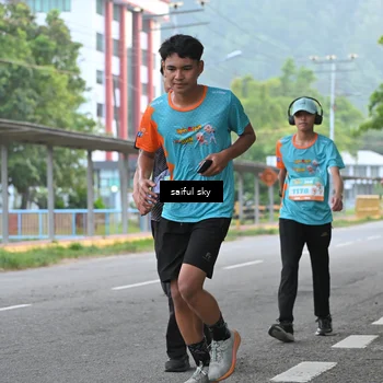 Runner Photo 8288880