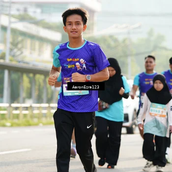 Runner Photo 8288905