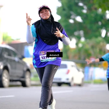 Runner Photo 8288956