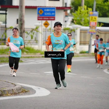 Runner Photo 8288965