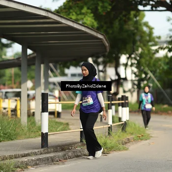 Runner Photo 8289002