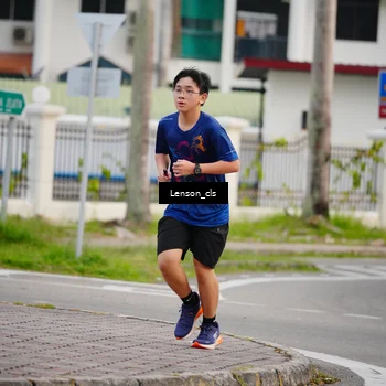 Runner Photo 8289076
