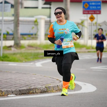 Runner Photo 8289082
