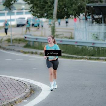 Runner Photo 8289144